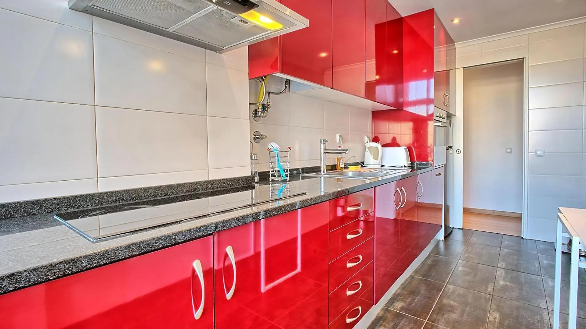 Studio Fuer 7 Personenund 1 Kind In Paco De Arcos, Regiao De Lisboa Costa Do Estoril Apartment